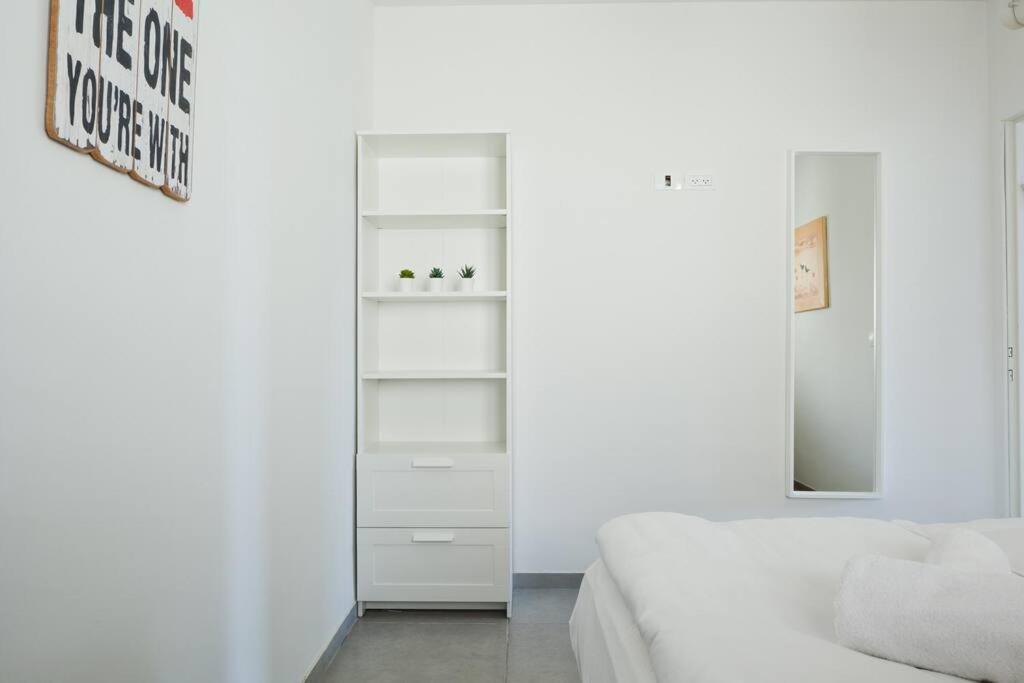 Sunny Luxury Apartments Tel Aviv Eksteriør billede