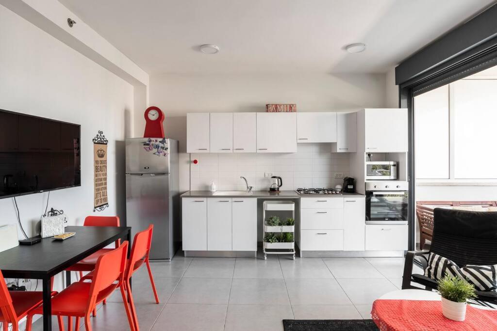 Sunny Luxury Apartments Tel Aviv Eksteriør billede
