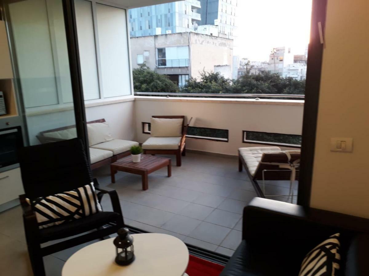 Sunny Luxury Apartments Tel Aviv Eksteriør billede